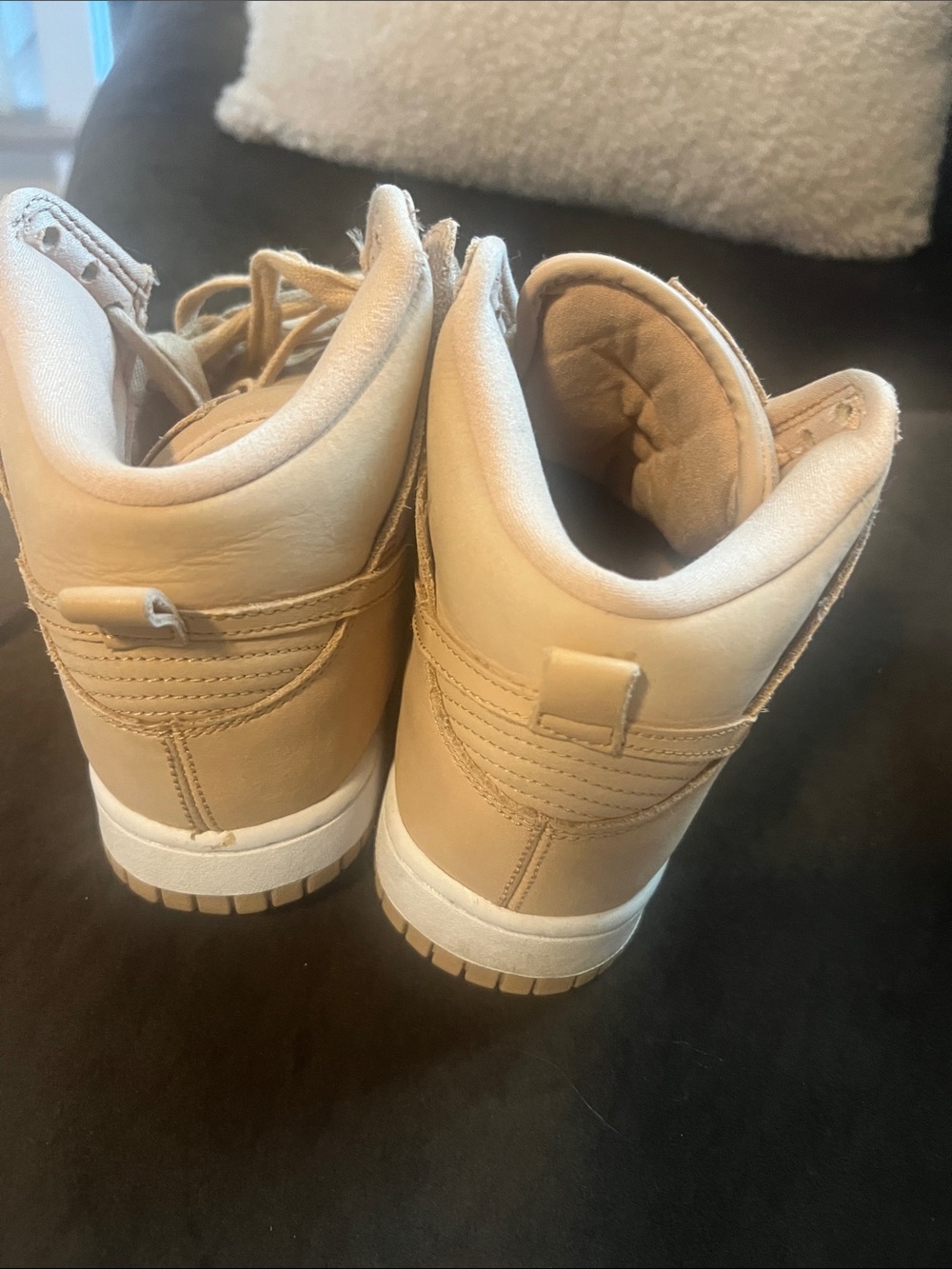 Nike Women's High-Top Sneakers in Beige Nike Dunks - Picture 3 of 4